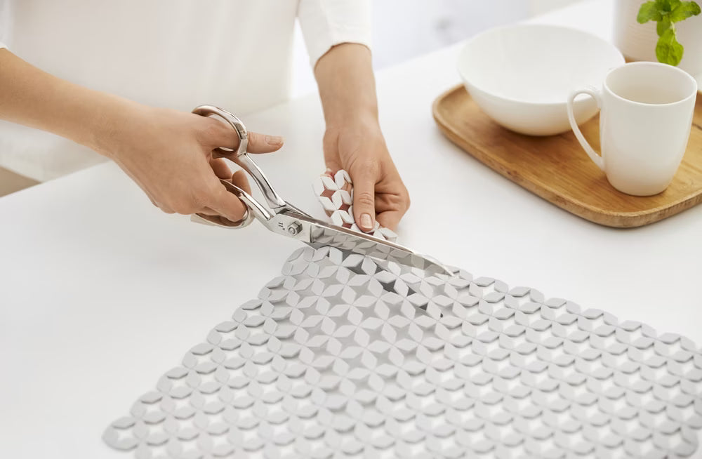 Tapis d'évier Rotho Space Wonder 40x33,3x0,4cm Gris clair